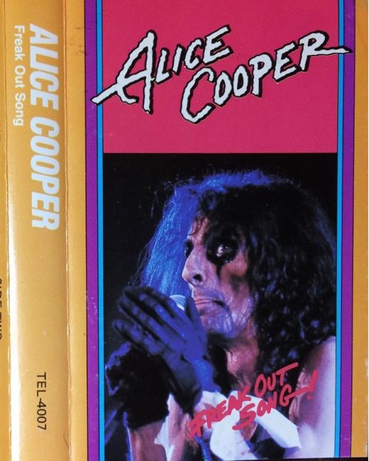 Alice Cooper – Freak Out Song