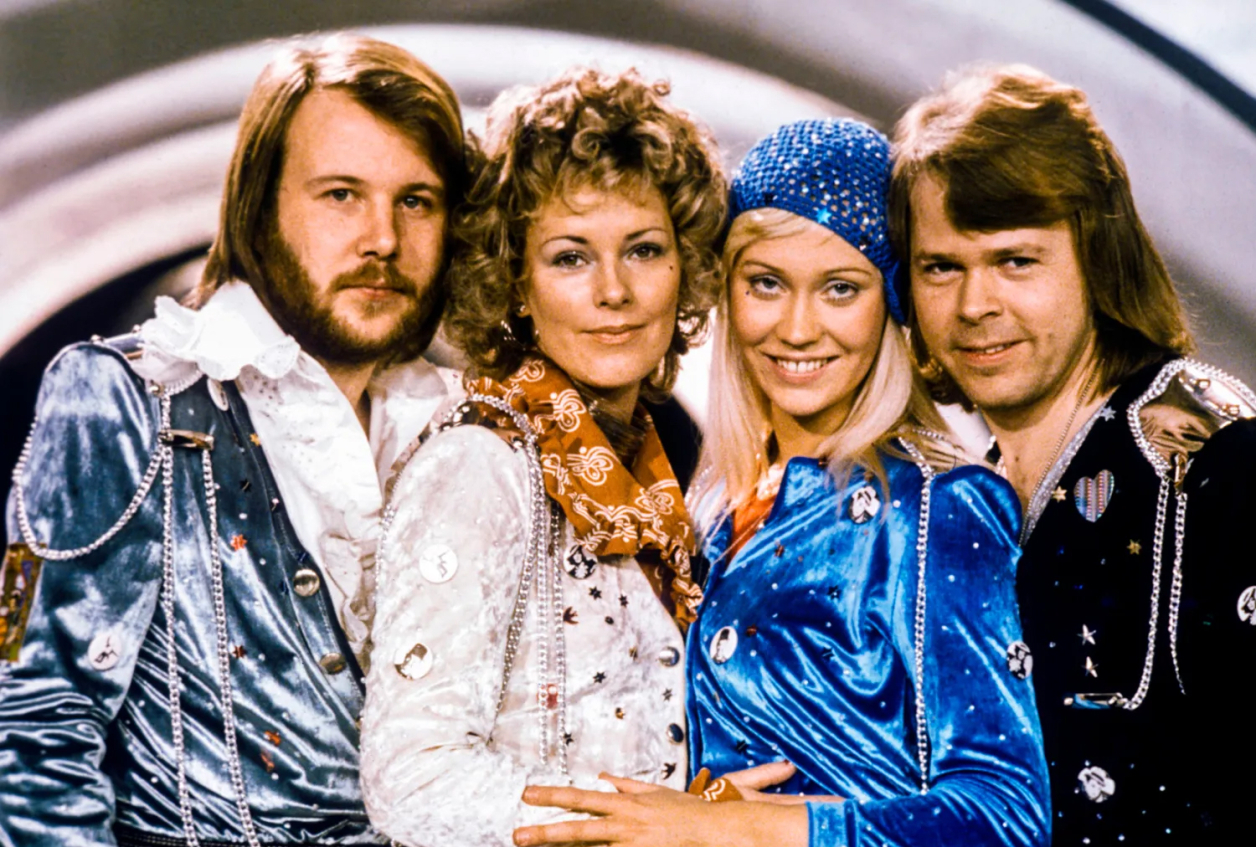 Диско: история, влияние и 12 треков, с которых стоит начать Диско: история, влияние и 12 треков, с которых стоит начать