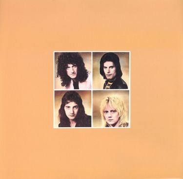 Queen - A Day At The Races - фото 6
