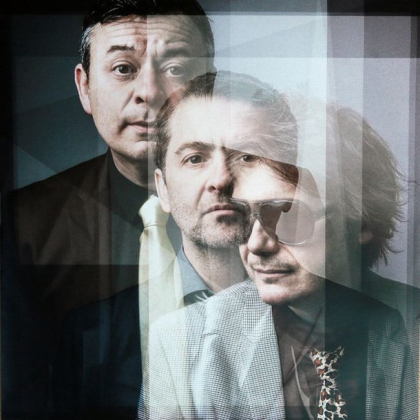 Manic Street Preachers &ndash; Resistance Is Futile - фото 3