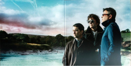 Manic Street Preachers &ndash; Resistance Is Futile - фото 4