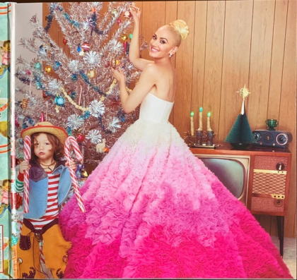Gwen Stefani  - You Make It Feel Like Christmas - фото 3