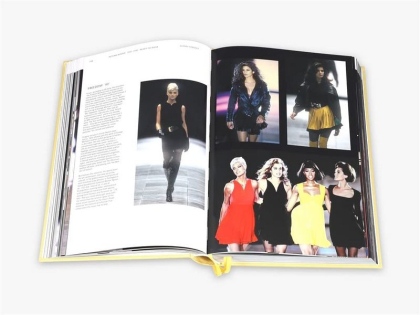 Versace Catwalk: The Complete Collections - фото 5