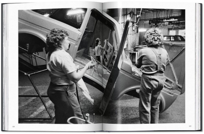 Sebastiao Salgado. Workers. An Archaeology of the Industrial Age - фото 7