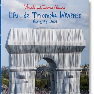 Christo and Jeanne-Claude. L'Arc de Triomphe, Wrapped