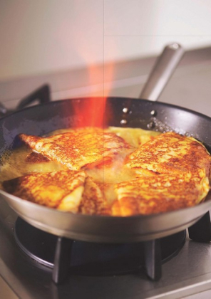 Restaurant Service: Preparation, Carving, Slicing, Flambeing and Setting the Tables - фото 7