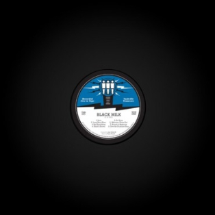 Black Milk – Third Man Live 04-08-2011