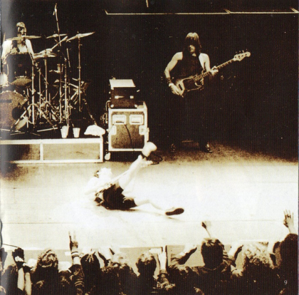 AC/DC &ndash; For Those About To Rock - We Salute You - фото 13