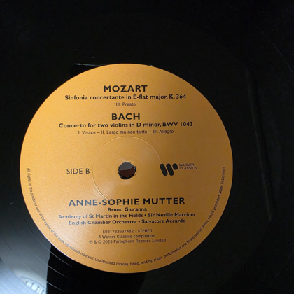 Anne-Sophie Mutter, Mozart, Bach &ndash; Sinfonia Concertante / Concerto For Two Violins - фото 4