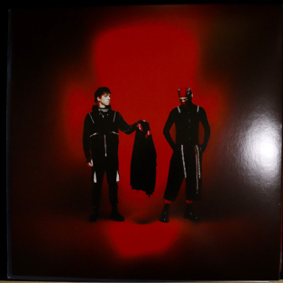 Twenty One Pilots – Breach