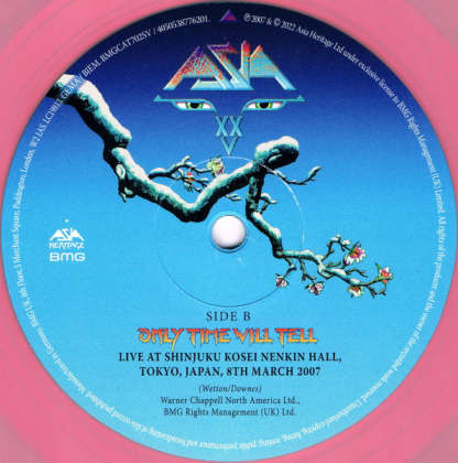 Asia &ndash; Heat Of The Moment / Only Time Will Tell - Live In Tokyo 2007 - фото 5